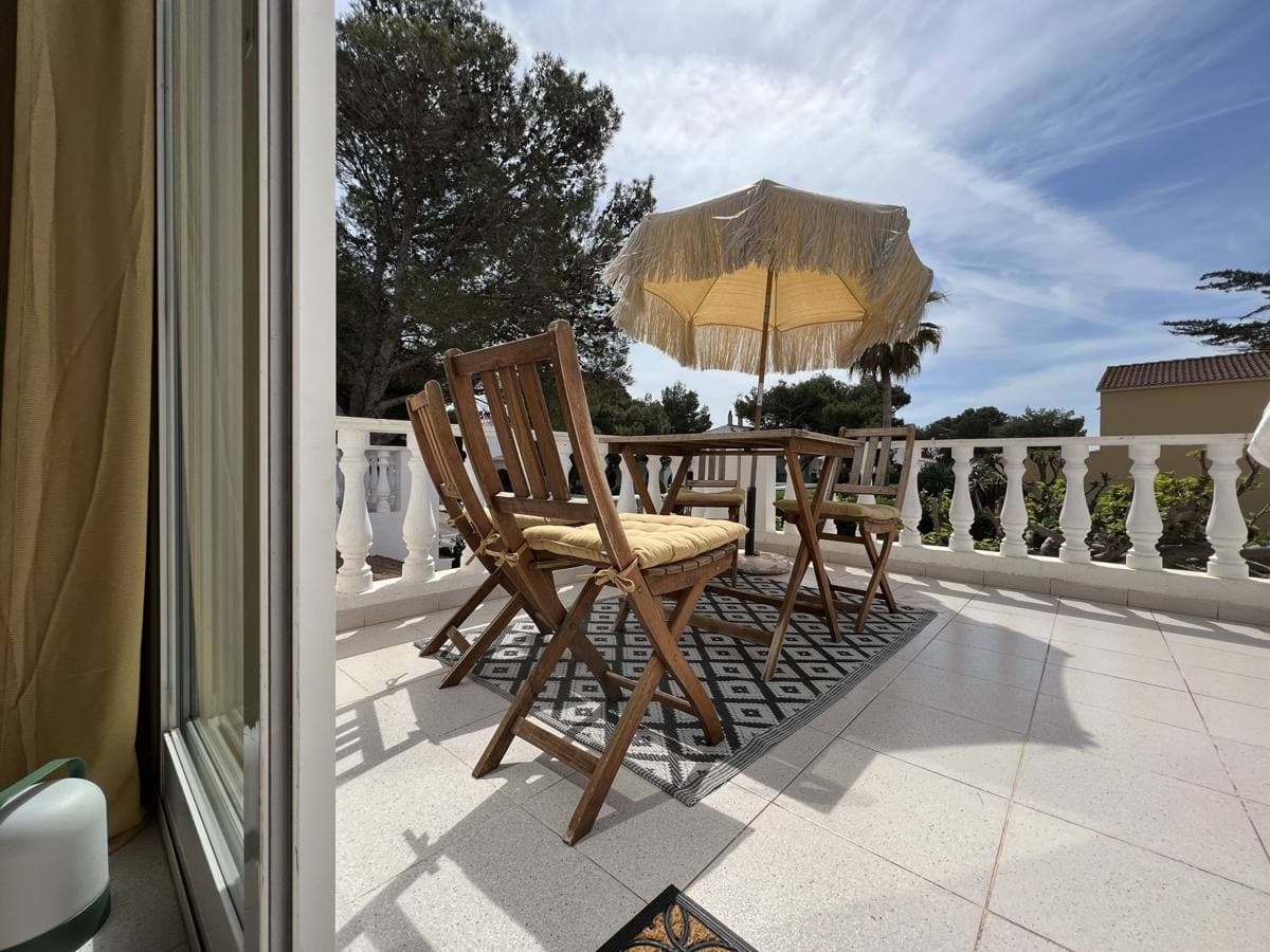 Lulu Menorca — Apartamento junto al mar, Cala Blanca